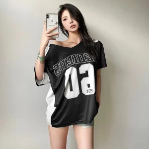 kf-S1e43cb1069b84866a9744e9a32268dd2h SylCue Letter Print T-Shirts Women Contrast Design V-Neck Short Sleeve Street Versatile Style Casual Sporty Classic Clothing